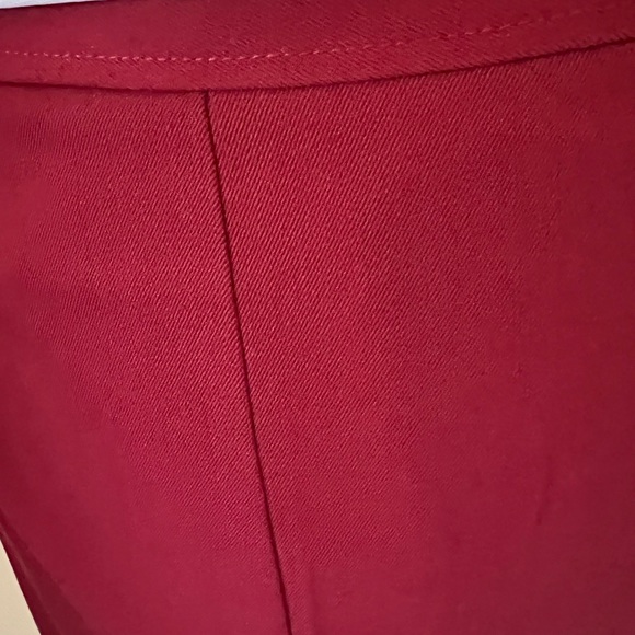 NWT Klandestine Midi Italy Pencil Skirt Euro Size 42/US 6 Burgundy, side slit - Picture 2 of 13